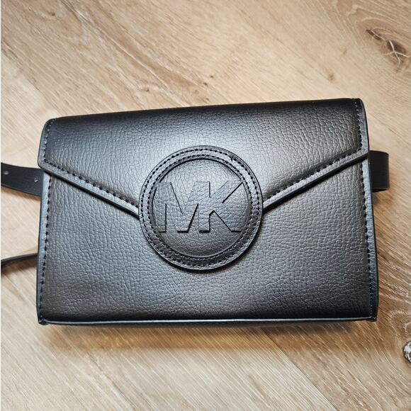 Michael Kors Black Pebbled Leather Belt Bag 556136 Small Medium Minimalist Basic - Picture 4 of 6